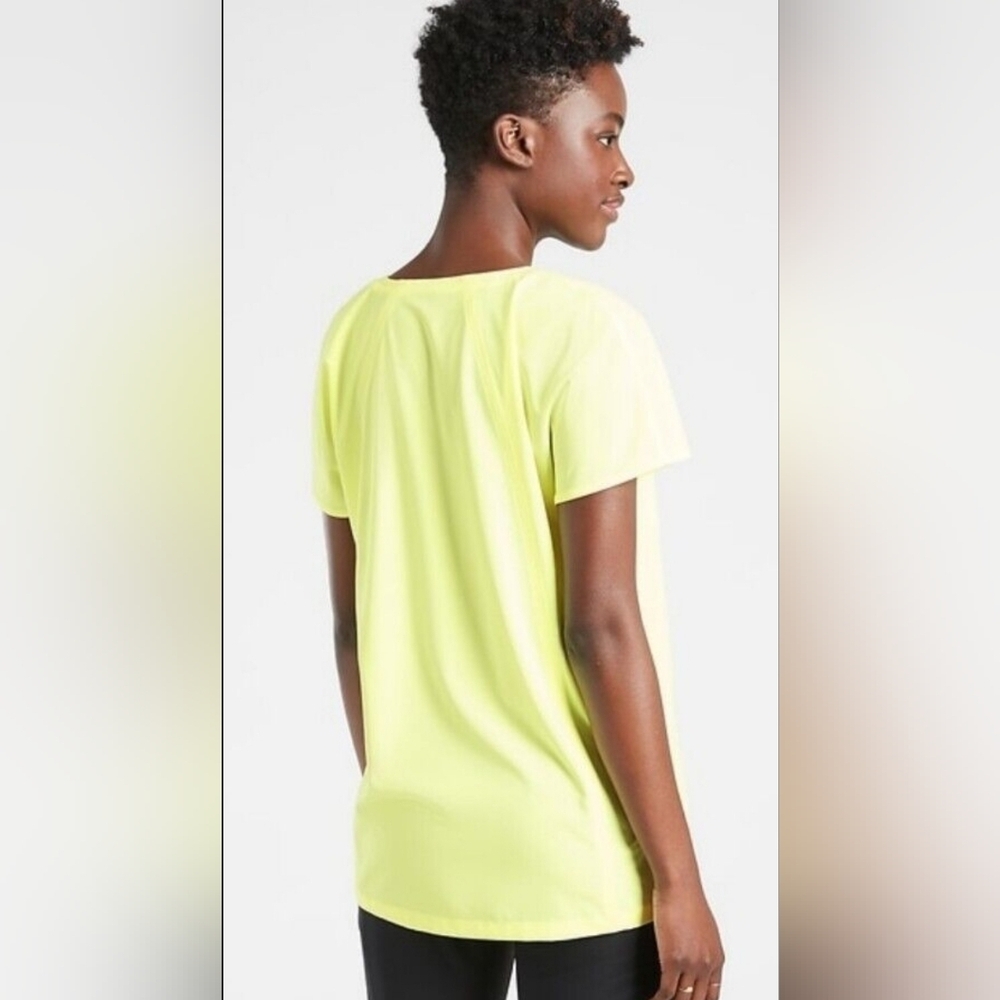 ❤️ NWOT! ATHLETA V-NECK BOULEVARD TOP, XS - Picture 4 of 11